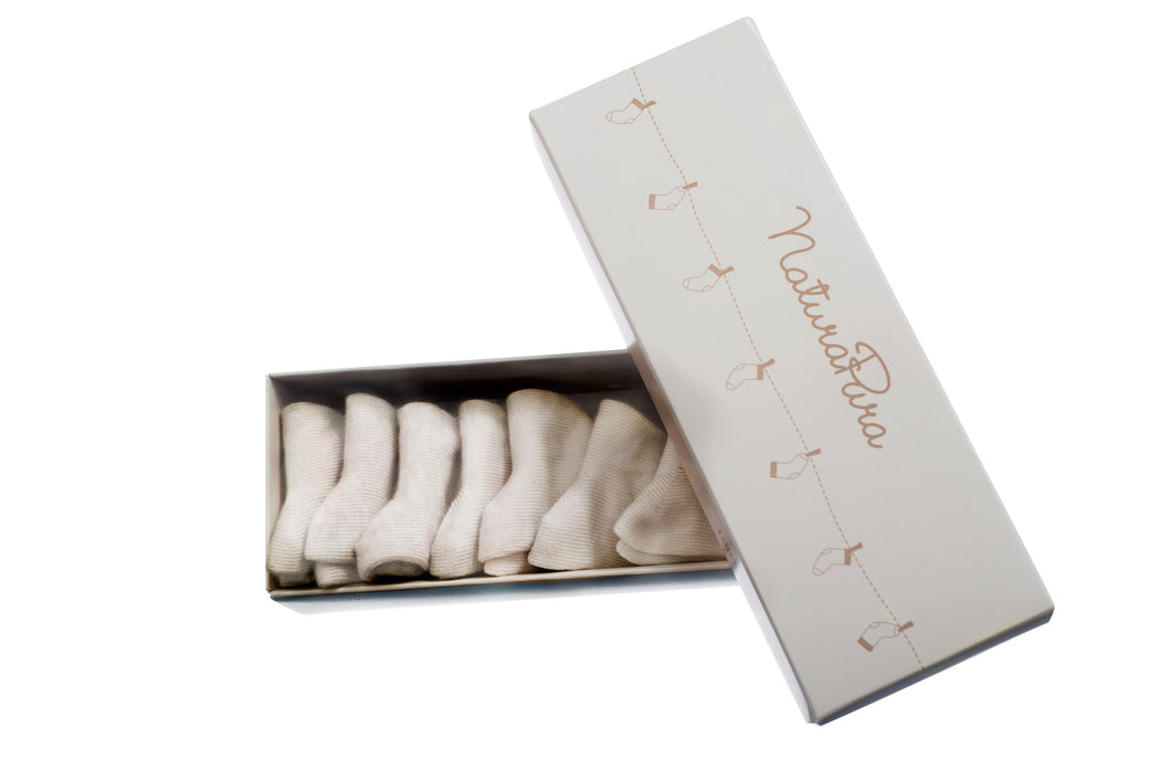Calzine di cotone NaturaPura/Box with 7 basic socks - HOPLA' PARMA Baby Collections